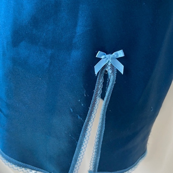 Victoria’s Secret Y2K Slip Robe Set - Picture 6 of 9